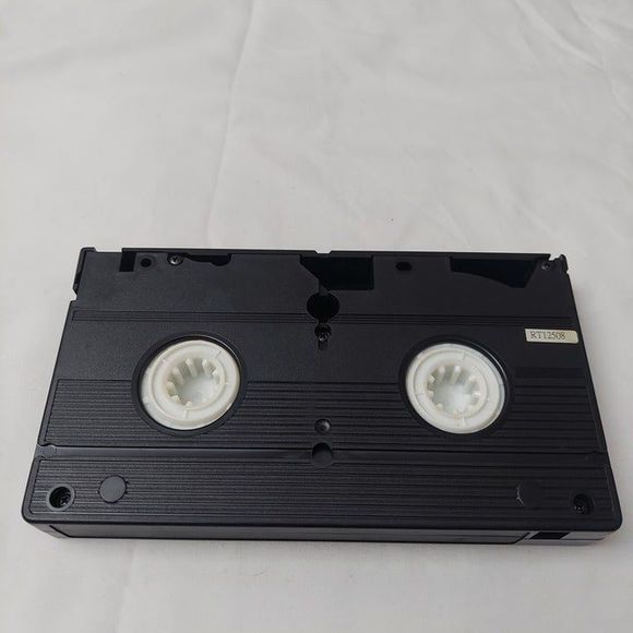 1998 Teddy Ruxpin Interactive Video Tape - Tweeg Gets the Tweezles VHS Only - Picture 4 of 5